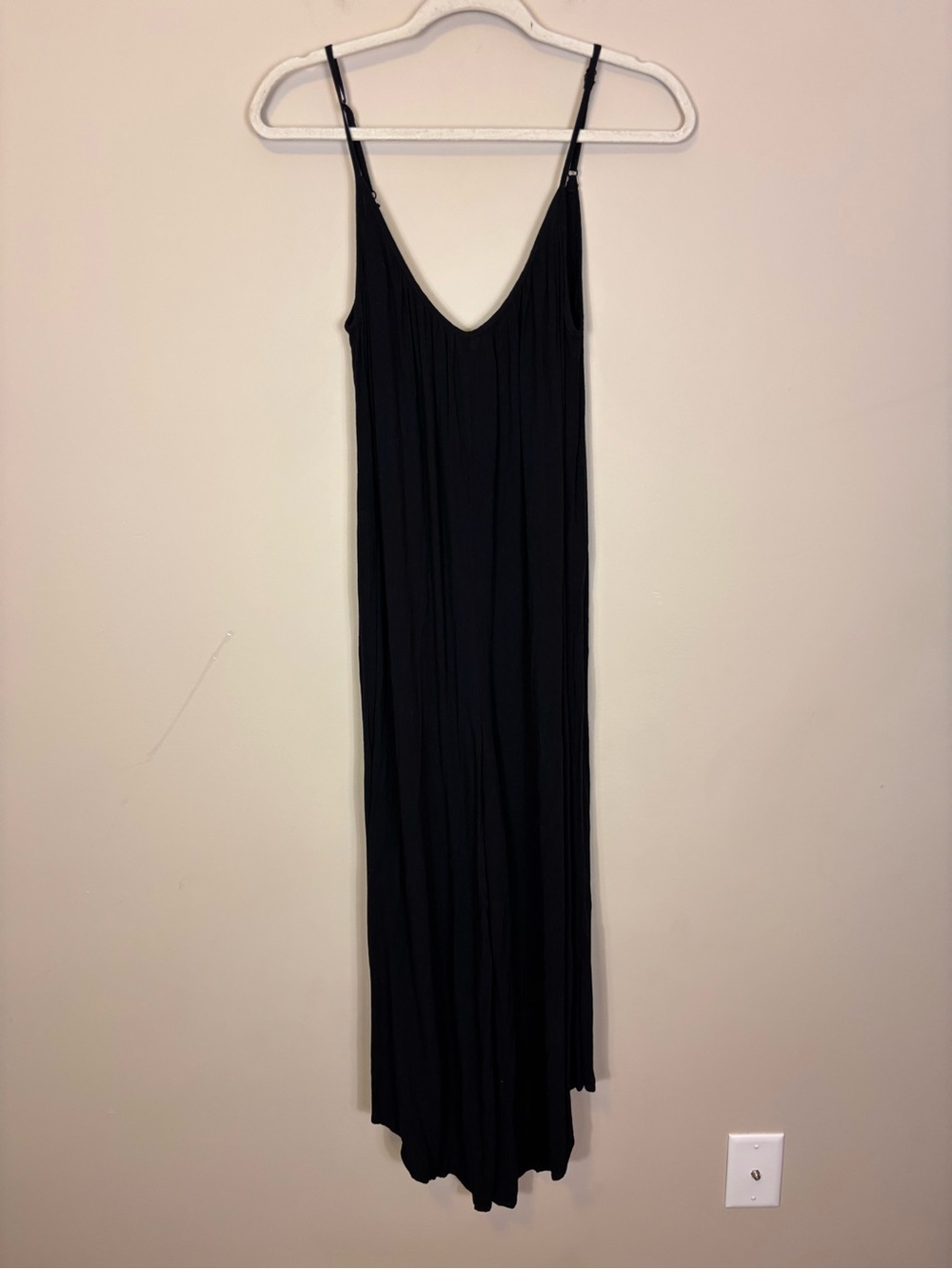 EARTHBOUND Black V-Neck Jumpsuit Romper with Thin Straps Medium